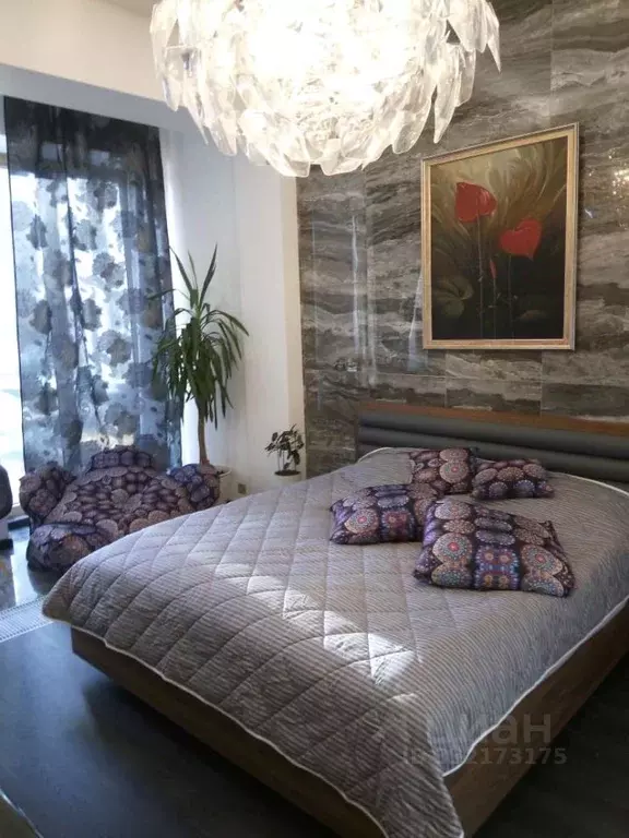 3-к кв. Москва ул. Ефремова, 10к1 (82.0 м) - Фото 1