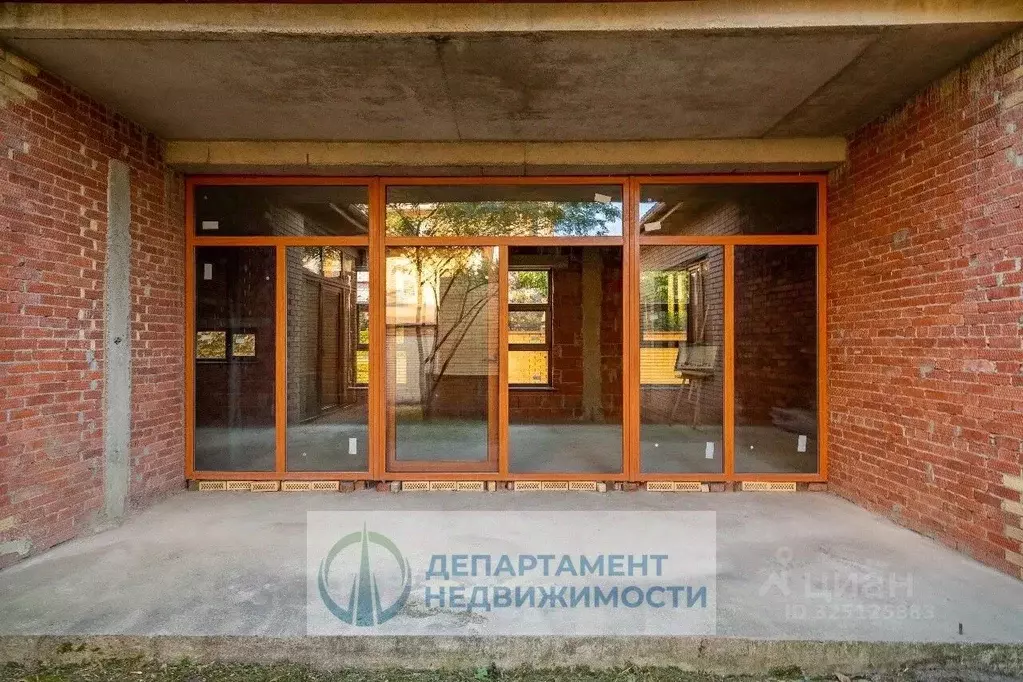 Дом в Краснодарский край, Краснодар ул. Ивана Кожедуба, 27 (422 м) - Фото 2
