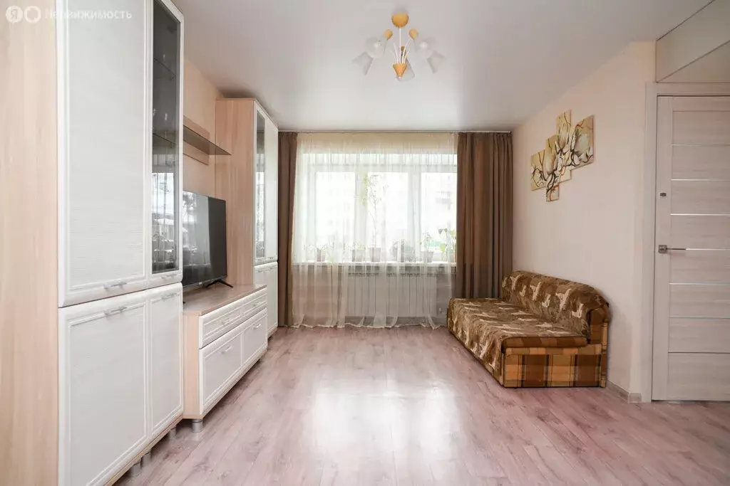 3-комнатная квартира: Казань, улица Декабристов, 104 (55 м) - Фото 2