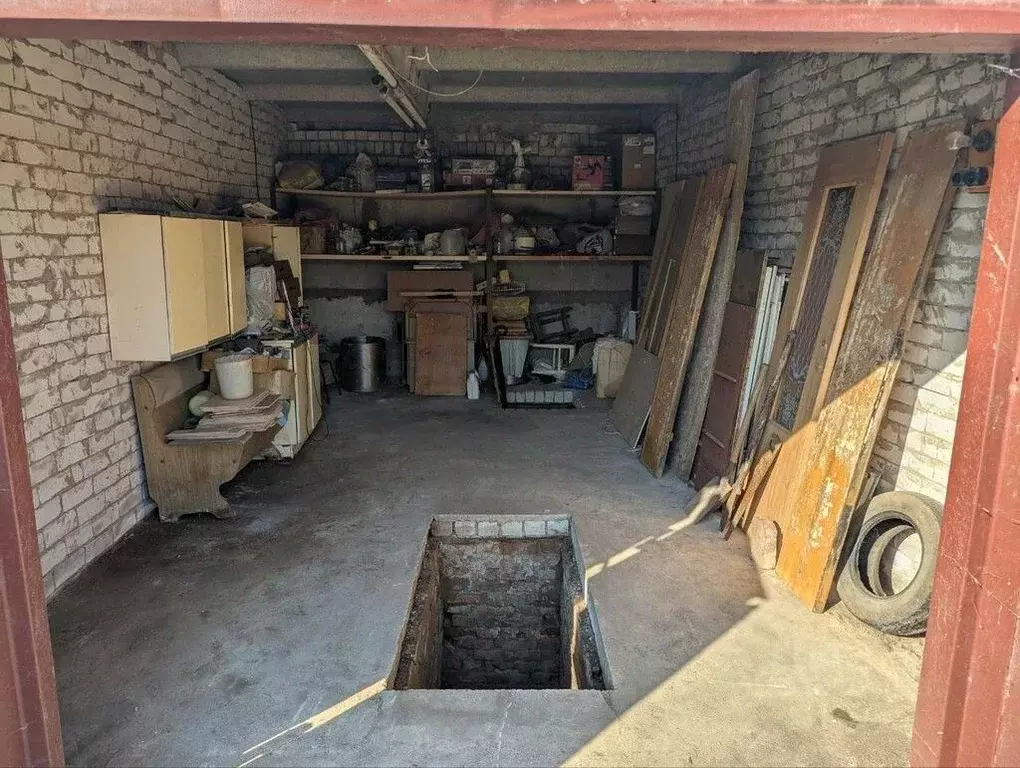 Гараж в Саратовская область, Балаковский район, Натальинское ... - Фото 1