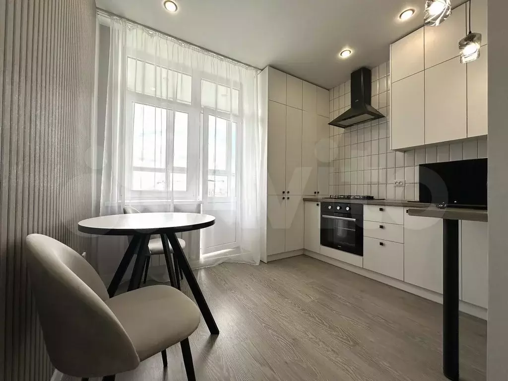 1-к. квартира, 36 м, 6/10 эт. - Фото 0