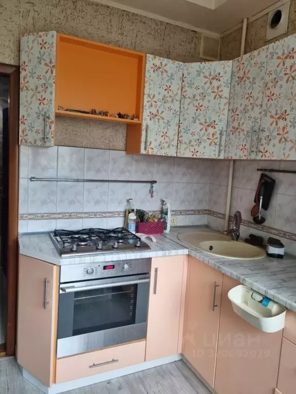 2-к кв. Челябинская область, Челябинск ул. Гагарина, 17 (58.0 м) - Фото 1