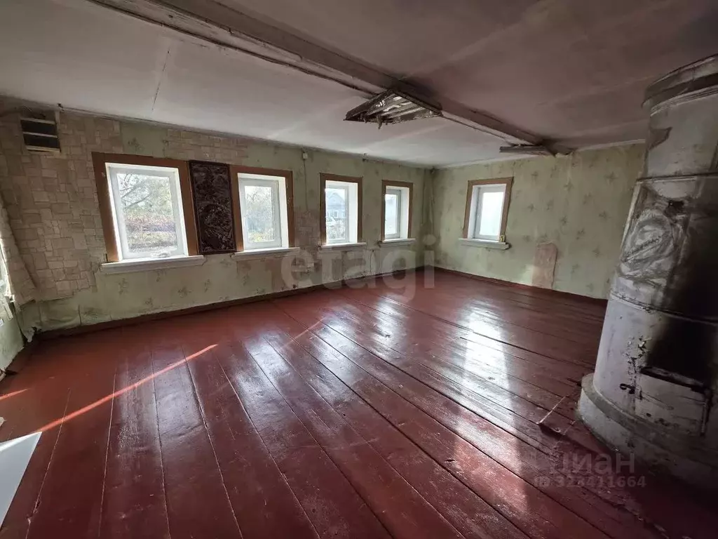 Дом в Ленинградская область, Киришский район, Пчевское с/пос, д. ... - Фото 2