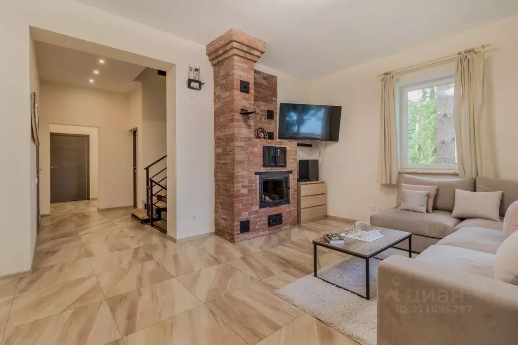 Коттедж в Ленинградская область, Выборгский район, Рощино пгт ул. ... - Фото 2