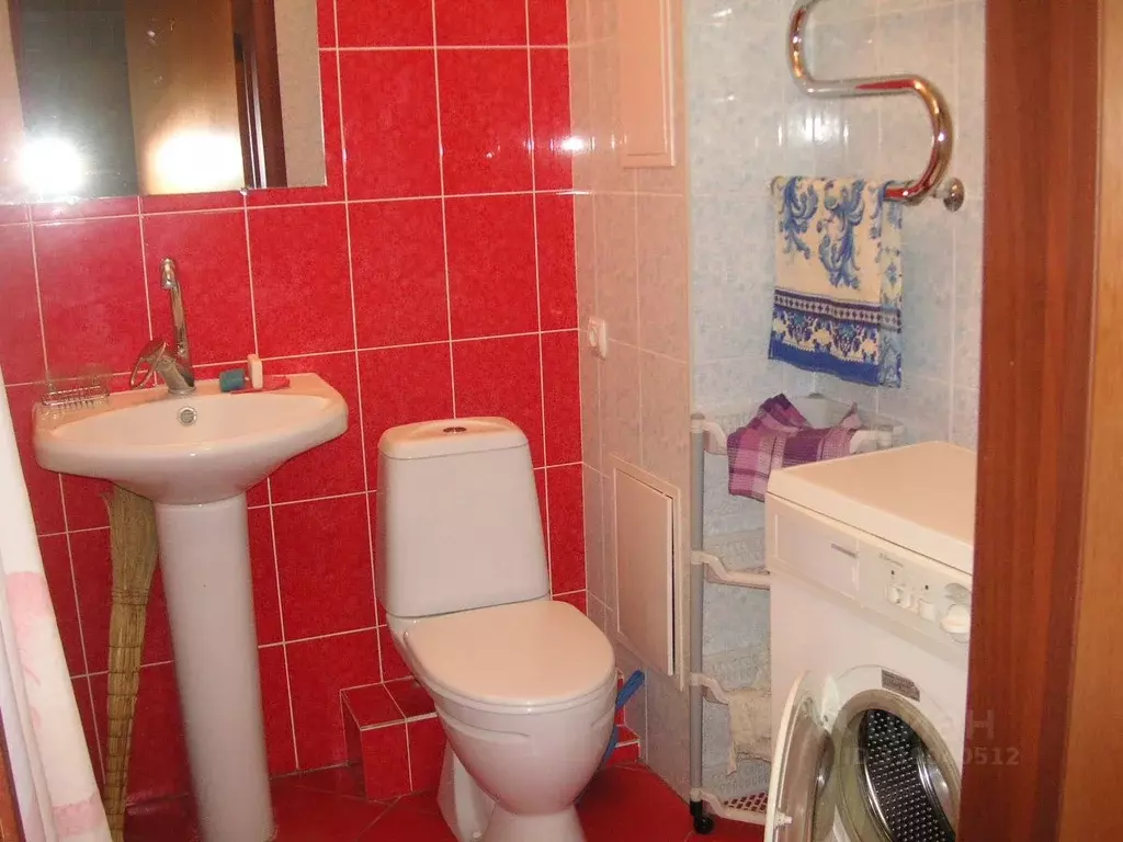 2-к кв. Томская область, Томск ул. Никитина, 76 (43.0 м) - Фото 0