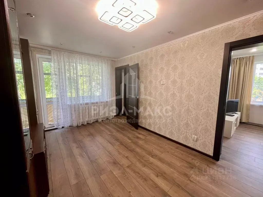3-к кв. Брянская область, Брянск проезд Федюнинского, 8 (49.0 м) - Фото 0