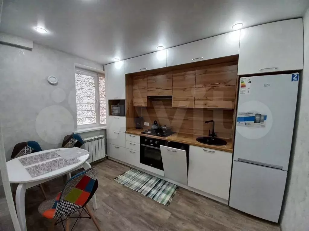 1-к. квартира, 38 м, 8/9 эт. - Фото 0