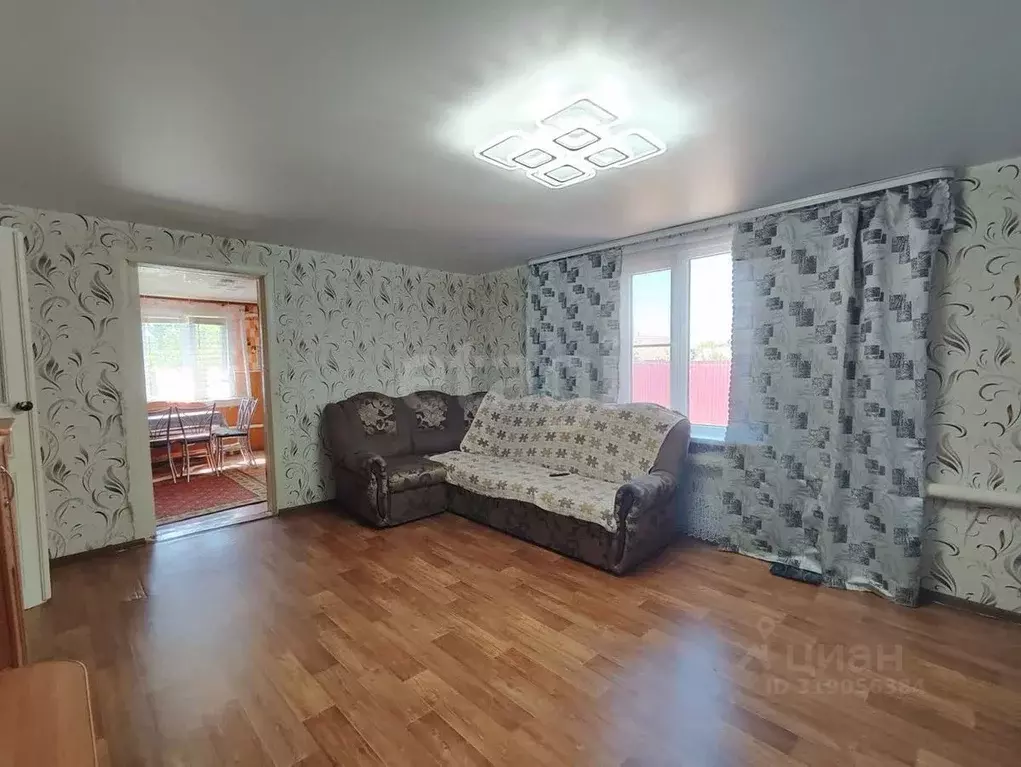Дом в Саратовская область, Балашов Симбирский туп., 12 (70 м) - Фото 1