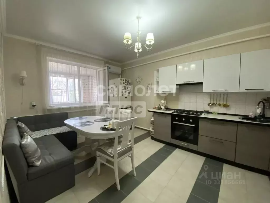 Дом в Краснодарский край, Темрюк ул. Калинина (121 м) - Фото 1