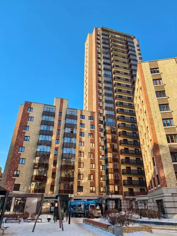 3-к кв. Красноярский край, Красноярск Парусная ул., 5 (91.0 м) - Фото 1