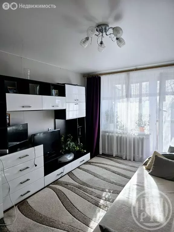 2-комнатная квартира: посёлок Репино, Песочная улица, 10 (40.2 м) - Фото 1