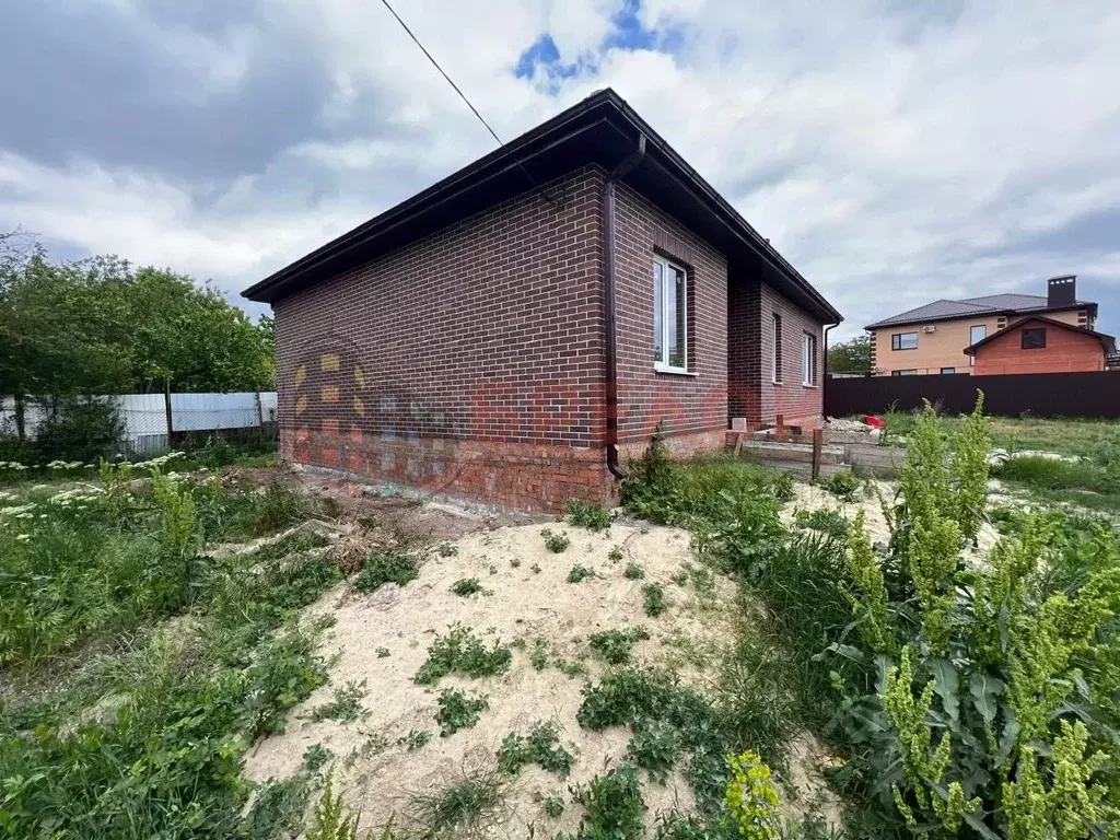 Дом в Ростовская область, Ростов-на-Дону Фермерский пер., 2 (120 м) - Фото 1
