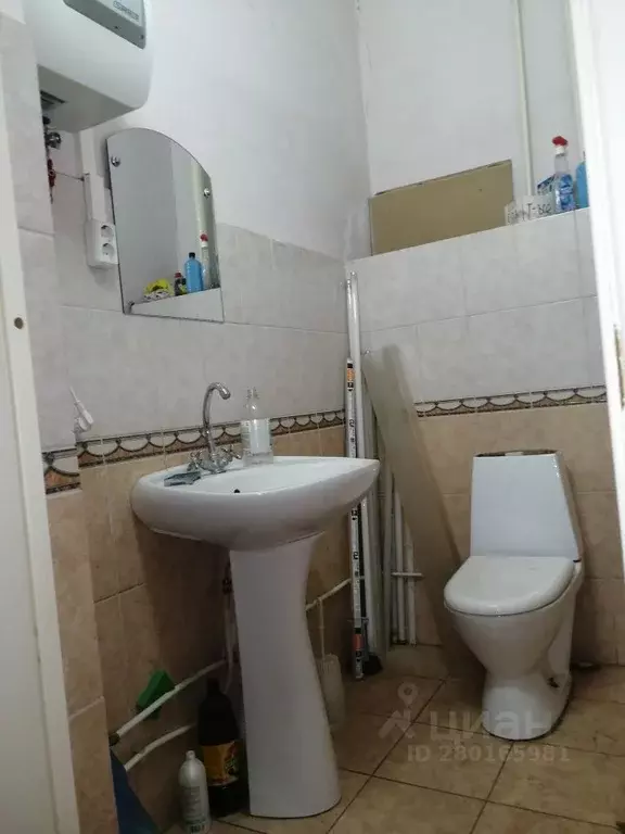 Помещение свободного назначения в Башкортостан, Ишимбай ул. Блохина, ... - Фото 0