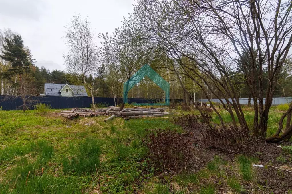 Участок в Ленинградская область, Гатчинский район, Вырица городской ... - Фото 2