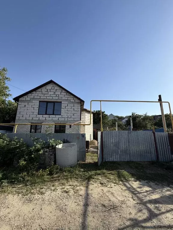 Дом в Ставропольский край, Ставрополь Калинка ДНТ,  (180 м) - Фото 1