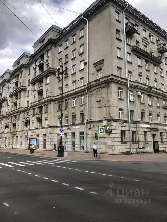Комната Санкт-Петербург Московский просп., 186 (27.6 м) - Фото 0