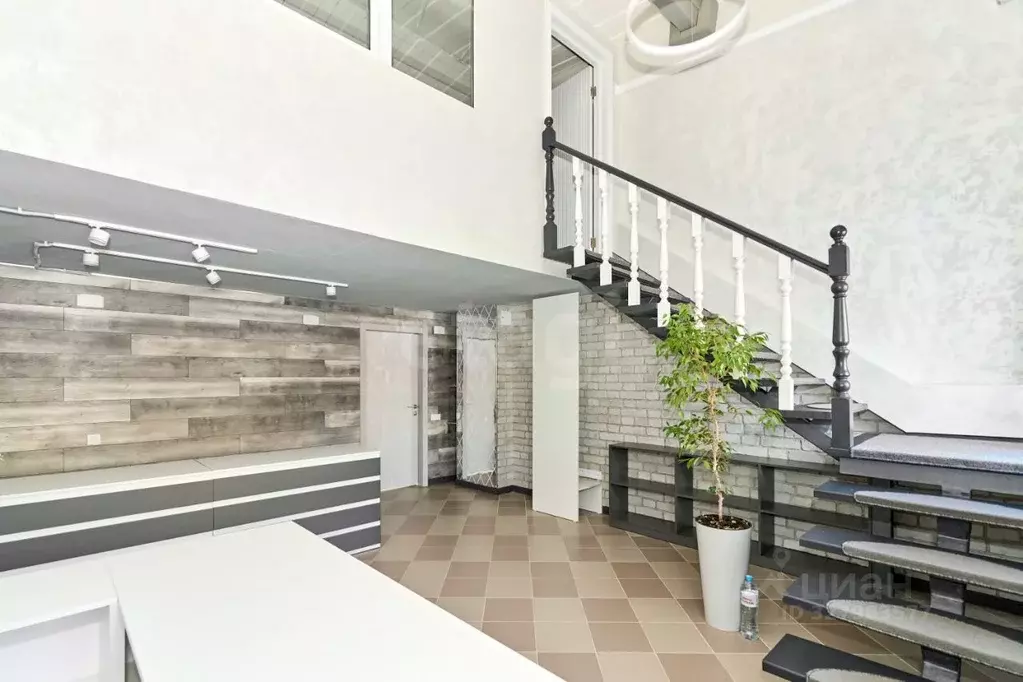 Офис в Томская область, Томск ул. 79-й Гвардейской Дивизии, 4/14 (50 ... - Фото 1