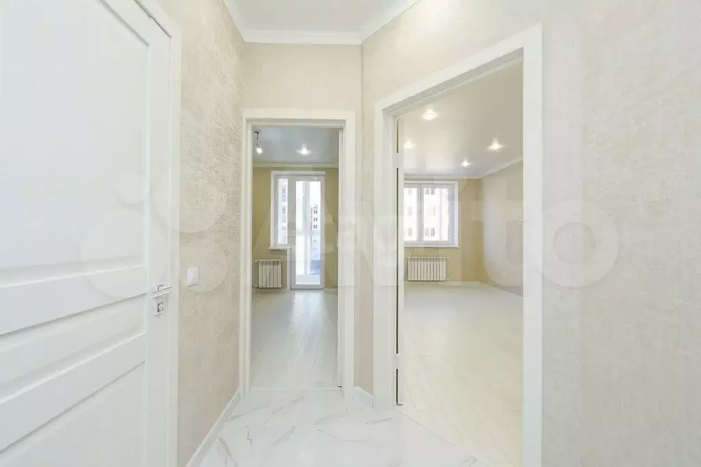1-к. квартира, 41 м, 1/10 эт. - Фото 1