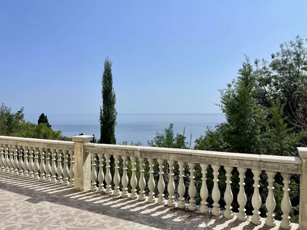 4-к кв. Крым, Алупка Ялта городской округ, ул. Ленина, 9Л (173.0 м) - Фото 0