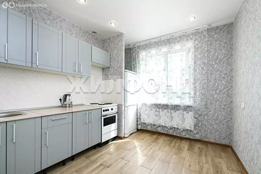 2-комнатная квартира: Новосибирск, улица В. Высоцкого, 42/1 (50 м) - Фото 1