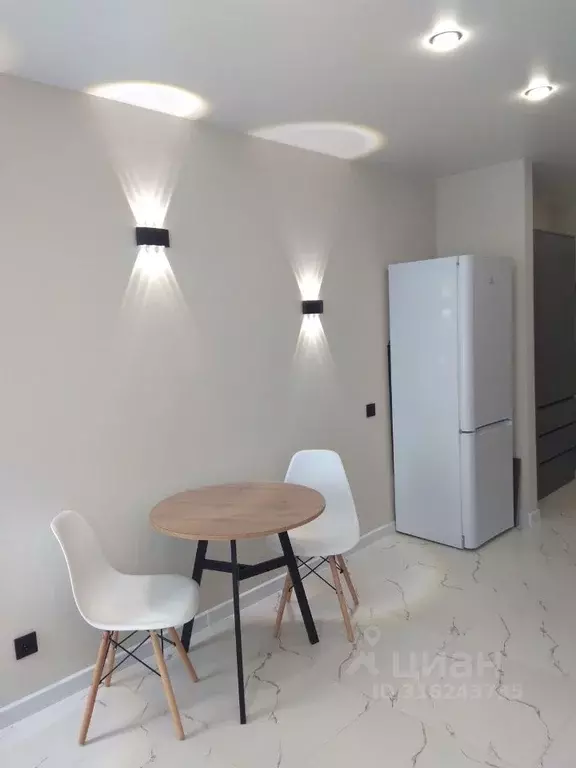 Студия Тюменская область, Тюмень Ставропольская ул., 160/1 (28.0 м) - Фото 1
