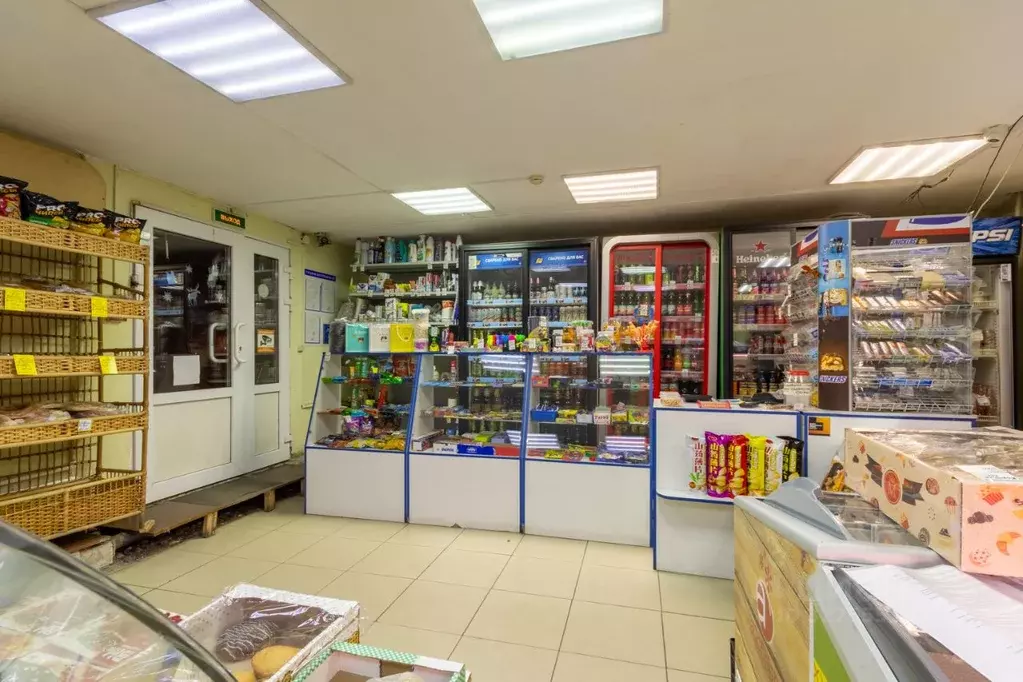 Помещение свободного назначения в Санкт-Петербург просп. Обуховской ... - Фото 2