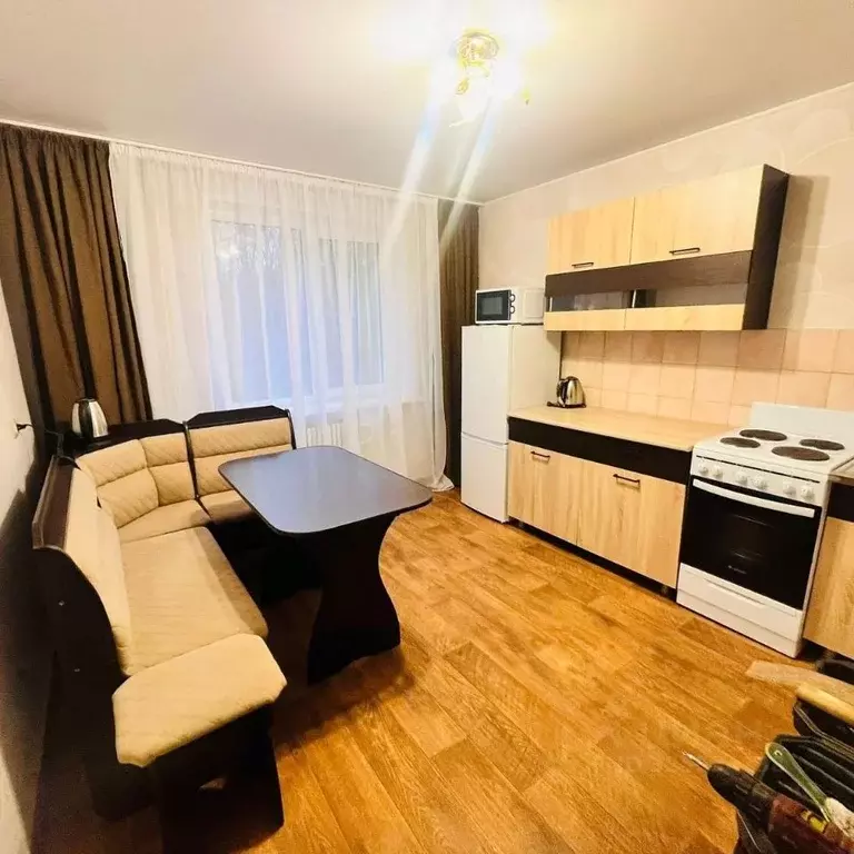 2-к кв. Белгородская область, Старый Оскол Лебединец мкр, 27 (54.0 м) - Фото 2