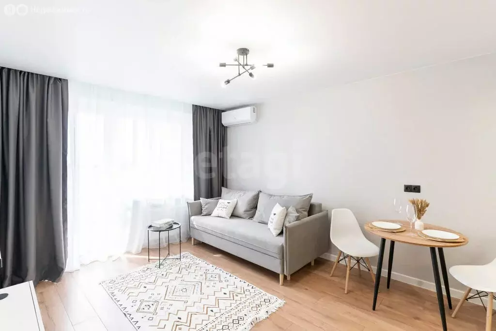 1-комнатная квартира: Тюмень, Заречный проезд, 37к1 (38 м) - Фото 2