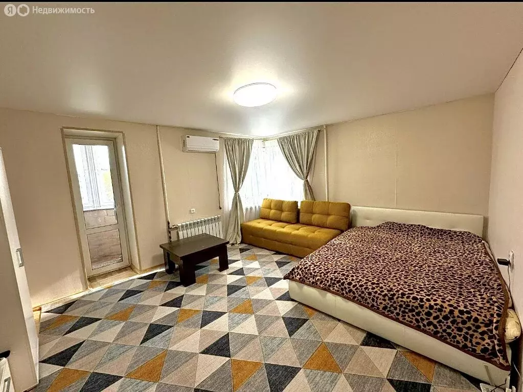 1-комнатная квартира: Уфа, Революционная улица, 173 (45.5 м) - Фото 1