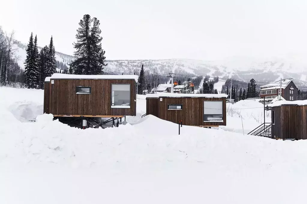Дом в Кемеровская область, Таштагольский район, Шерегешское городское ... - Фото 1
