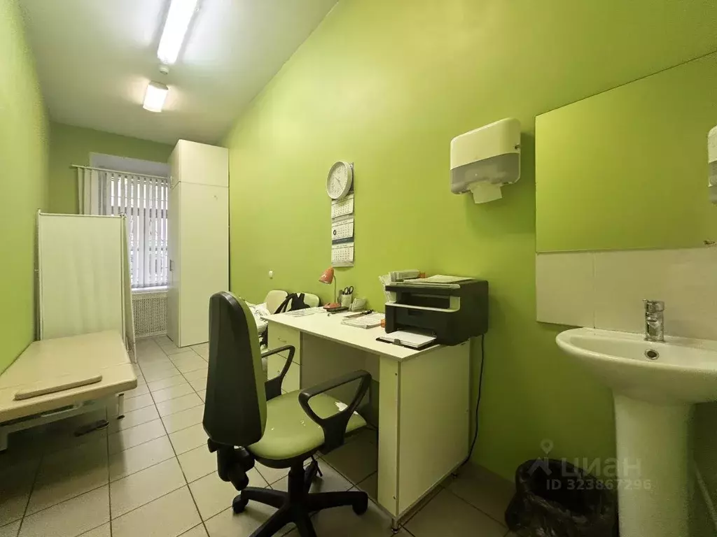 Помещение свободного назначения в Санкт-Петербург Большая Конюшенная ... - Фото 2