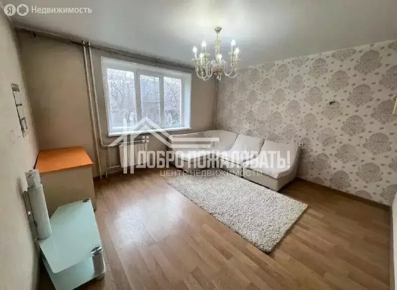 2-комнатная квартира: Абакан, улица Карла Маркса, 57 (77.9 м) - Фото 1
