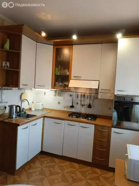 3-комнатная квартира: Самара, проспект Карла Маркса, 13 (74.2 м) - Фото 1