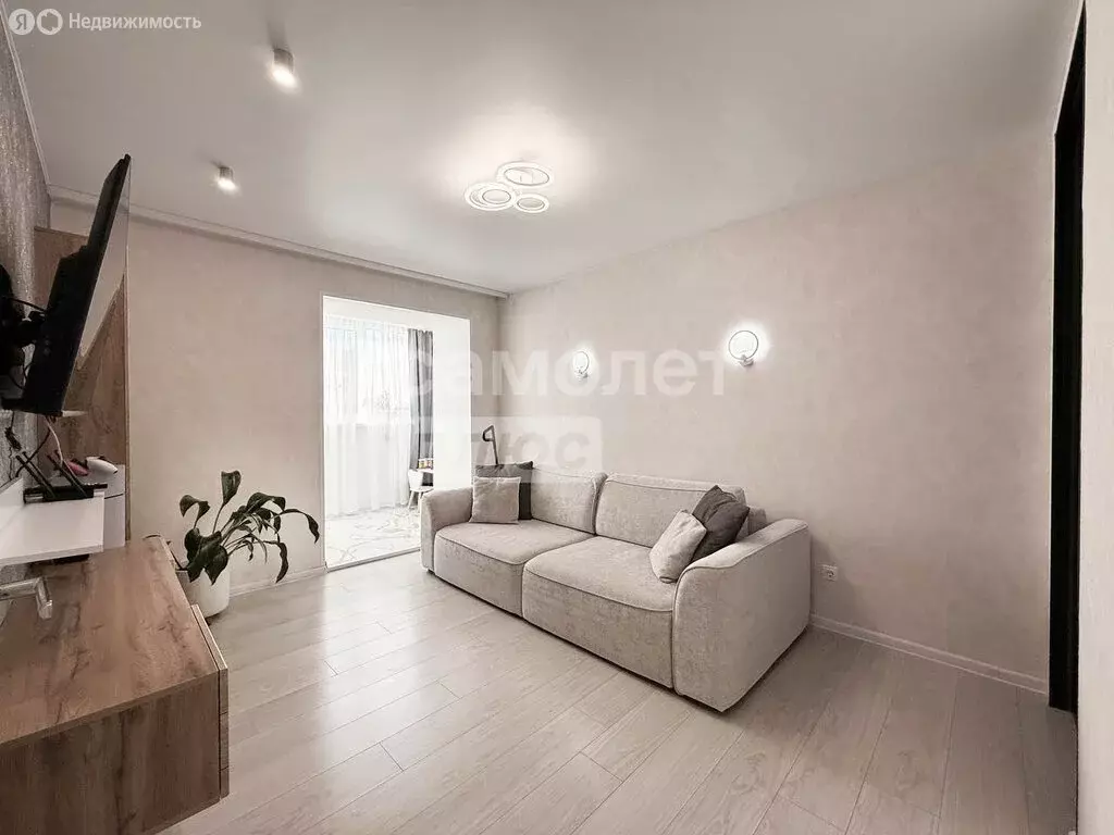 1-комнатная квартира: Йошкар-Ола, улица Йывана Кырли, 33А (41 м) - Фото 2