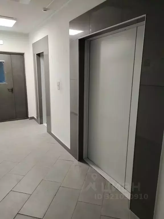 1-к кв. Воронежская область, Воронеж ул. 9 Января, 68к3 (41.0 м) - Фото 2