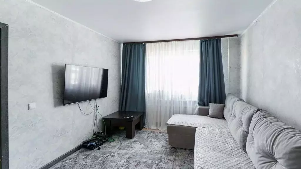 3-к кв. Тюменская область, Тюмень ул. Ю.-Р.Г. Эрвье, 26 (64.7 м) - Фото 2