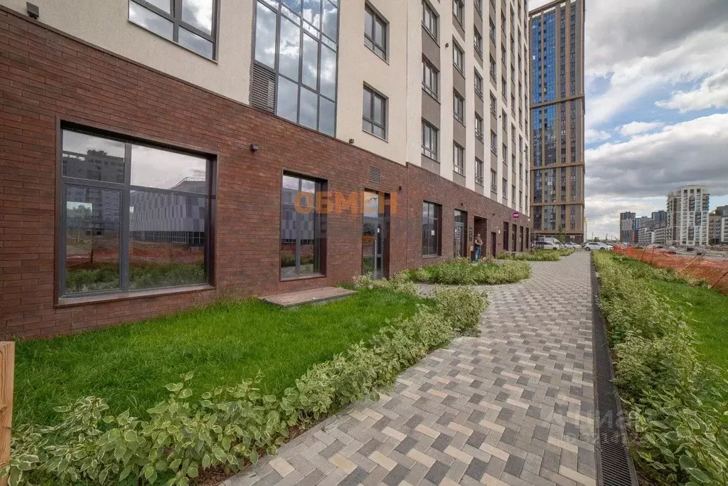 Торговая площадь в Свердловская область, Екатеринбург ул. Академика ... - Фото 2