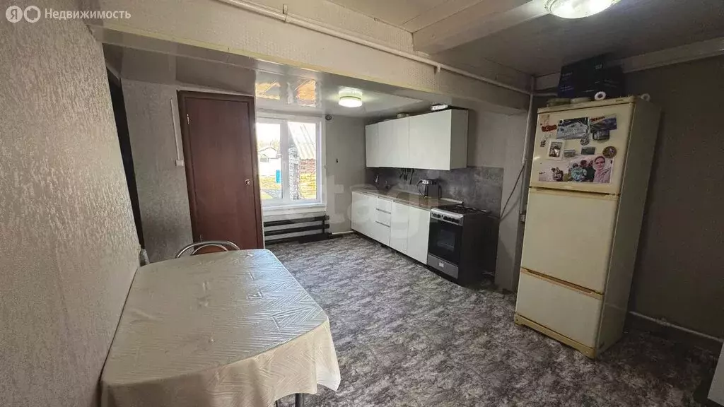 Дом в Курганская область, рабочий посёлок Варгаши, улица Радионова ... - Фото 2