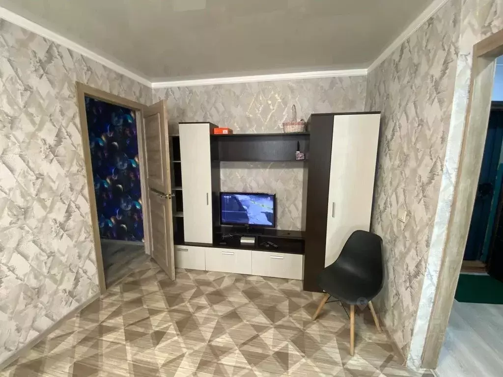 2-к кв. Омская область, Омск Городок Нефтяников мкр, ул. Энергетиков, ... - Фото 2