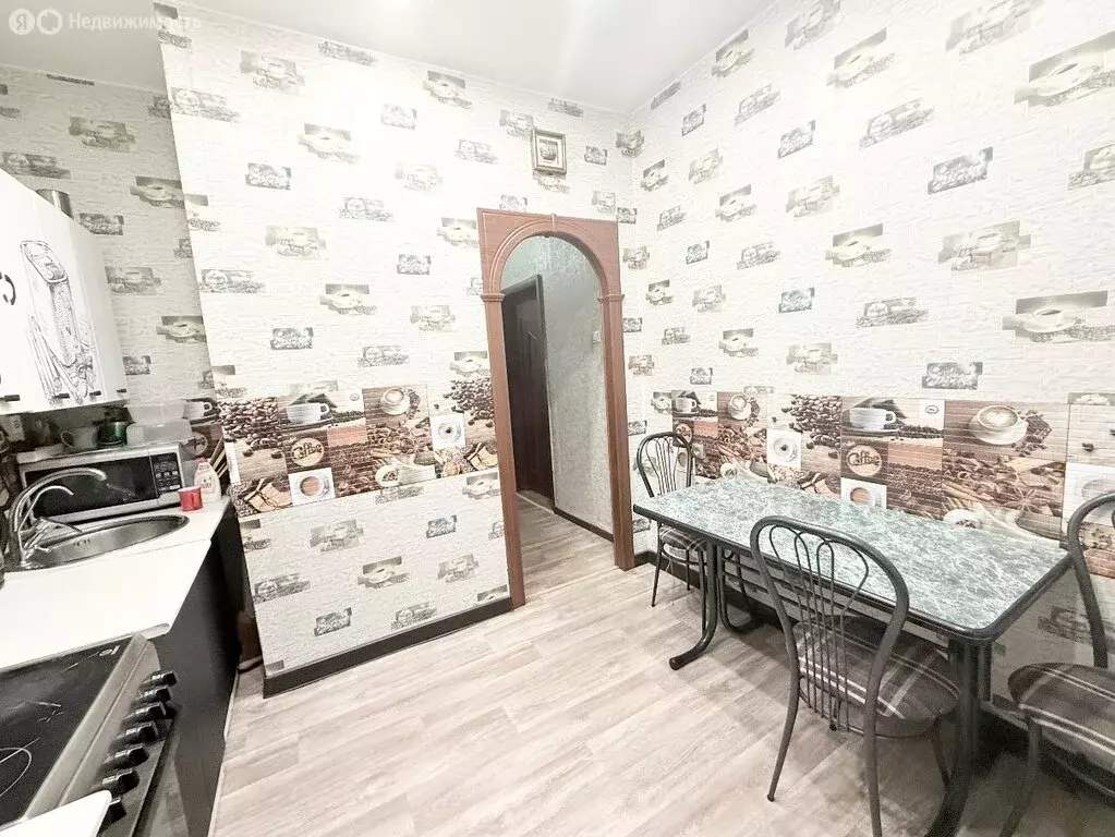 3-комнатная квартира: Нерюнгри, проспект Дружбы Народов, 5/1 (70.3 м) - Фото 2