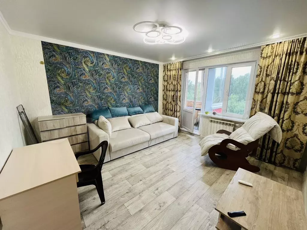 2-к. квартира, 50 м, 5/5 эт. - Фото 1