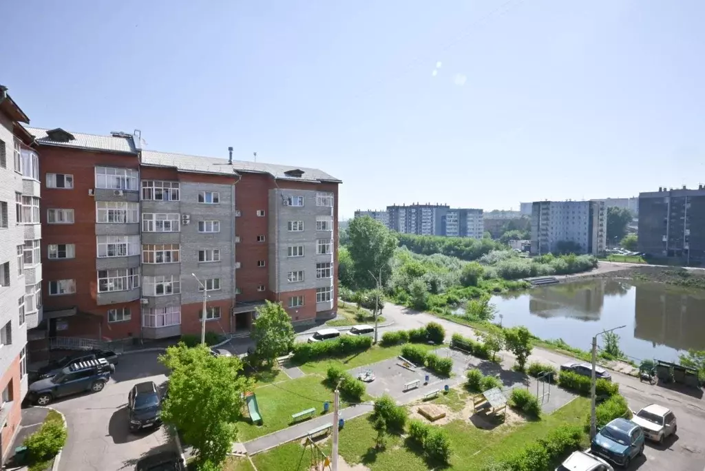 2-к кв. Красноярский край, Красноярск ул. Елены Стасовой, 17 (82.2 м) - Фото 0