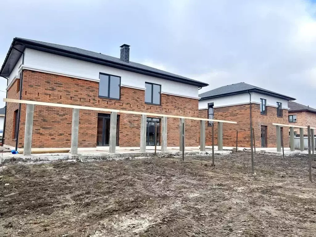 Таунхаус в Саратовская область, Саратов проезд 4-й Губернский, 4А (105 ... - Фото 1