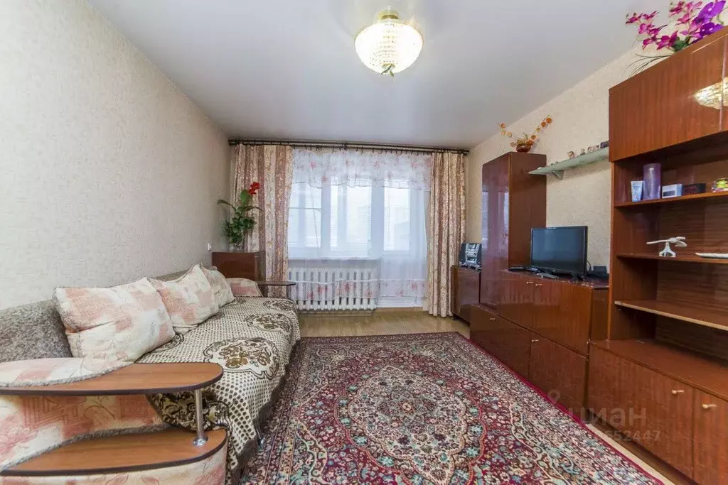 2-к кв. Свердловская область, Екатеринбург ул. Металлургов, 38А (47.6 ... - Фото 0