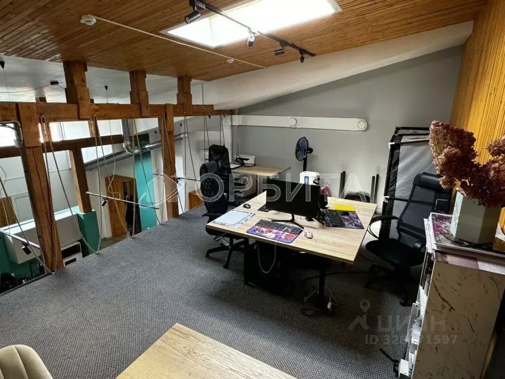 Офис в Тюменская область, Тюмень Ставропольская ул., 1/3 (236 м) - Фото 1