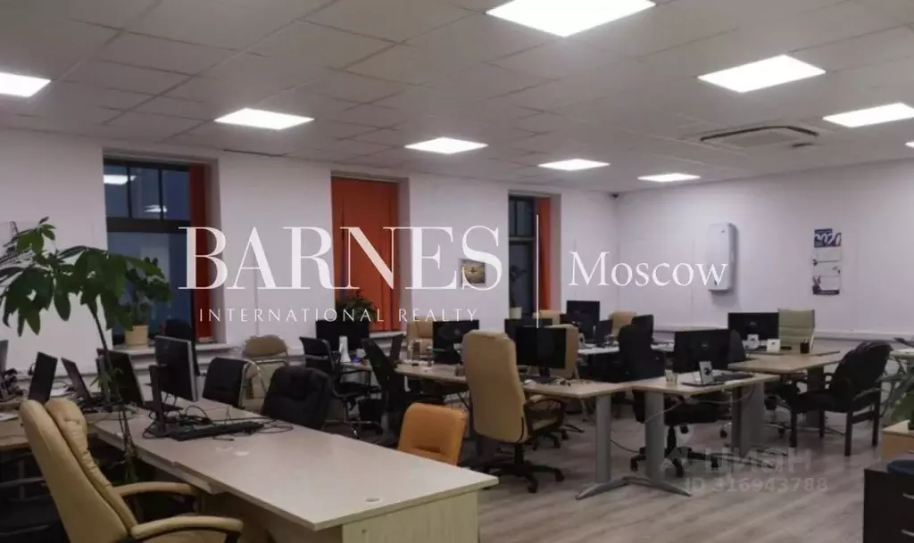 Офис в Москва ул. Земляной Вал, 68/18С5 (500 м) - Фото 1
