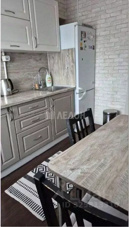 2-к кв. Омская область, Омск Заозерный мкр, ул. Сергея Тюленина, 3 ... - Фото 2