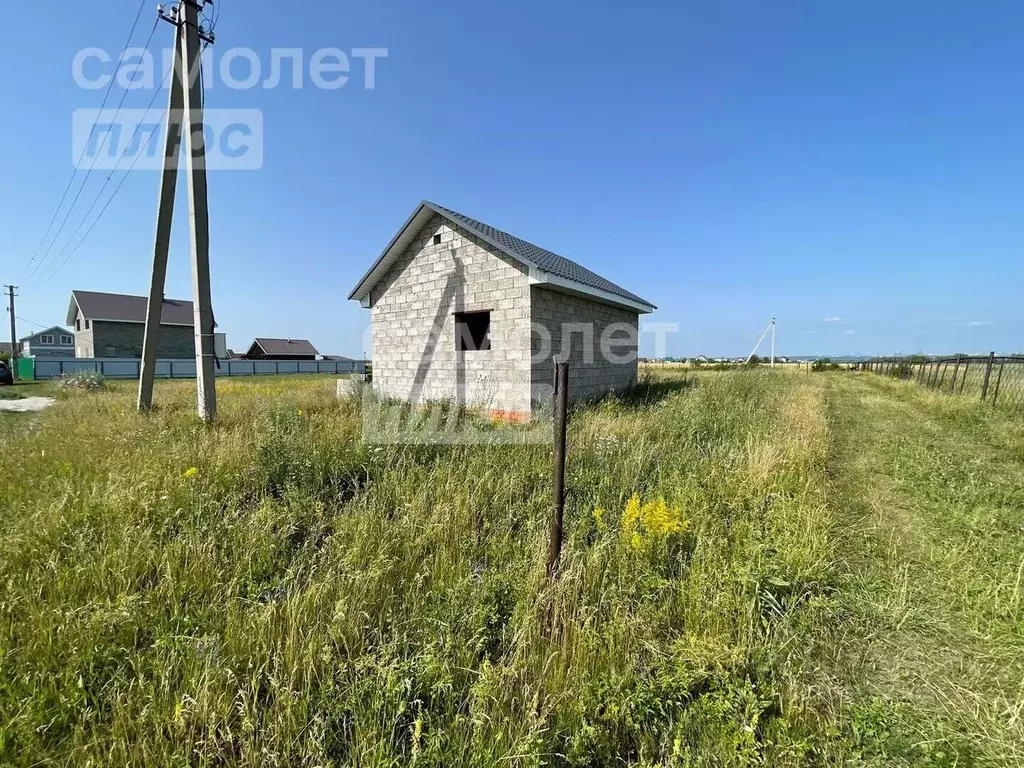 Участок в Башкортостан, Уфимский район, Красноярский сельсовет, с. ... - Фото 0