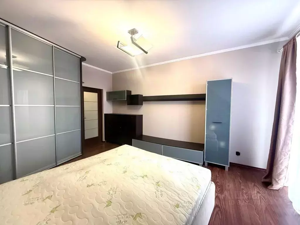 2-к кв. Калининградская область, Калининград ул. Куйбышева, 100 (55.0 ... - Фото 1