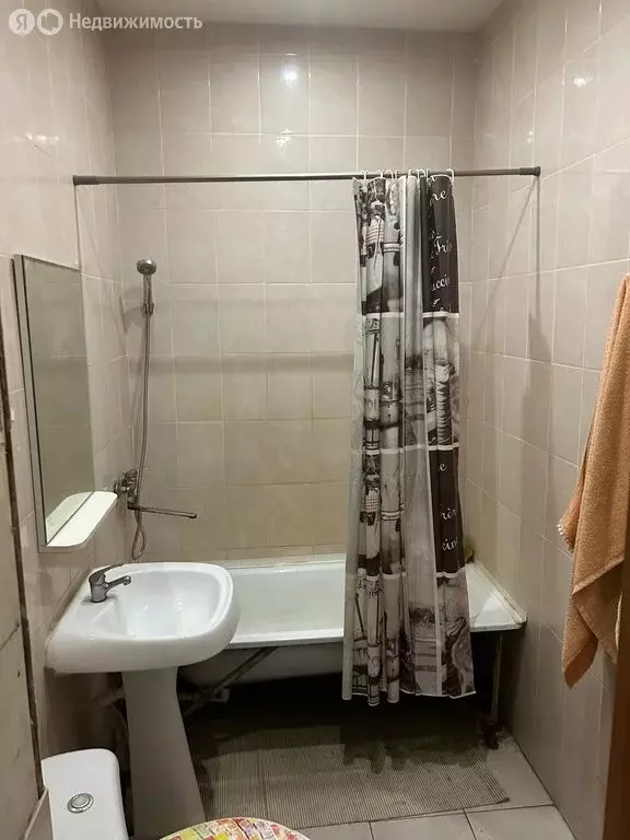 1-комнатная квартира: посёлок городского типа Правдинский, улица ... - Фото 1